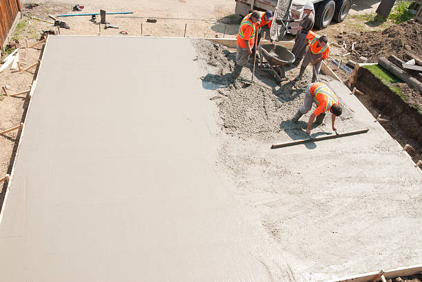 Best Concrete Pool Decks in Fort Stockton, TX